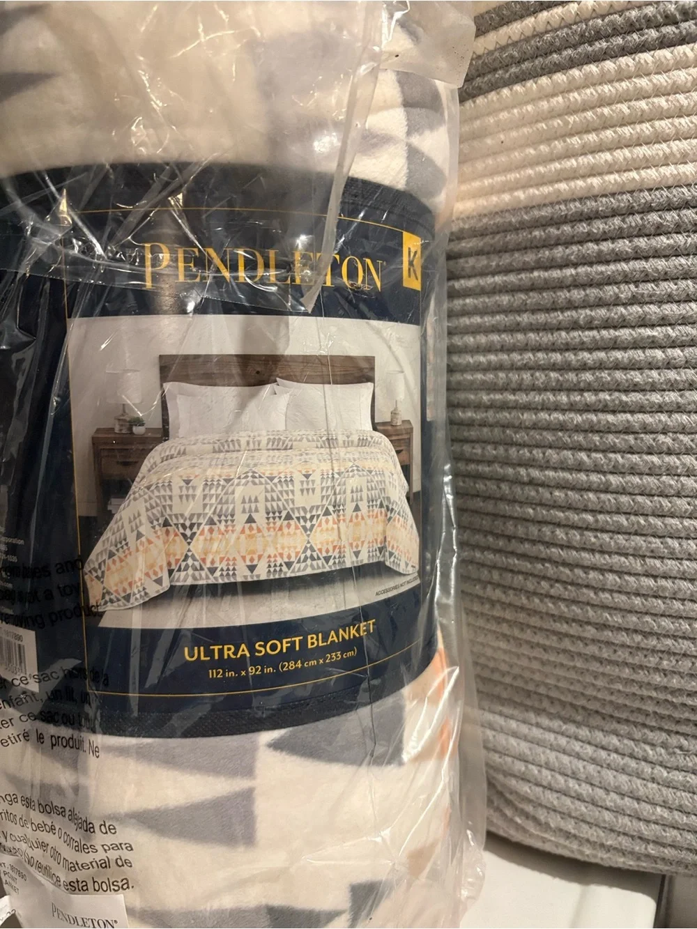 Pendleton ultra soft plush fleece blanket - Arrow Point - King Size Blanket